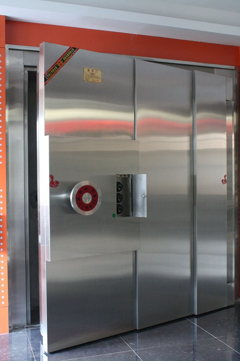 C�������T